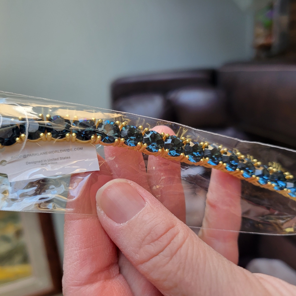 Park Lane Montana Elegant Gold and Blue Crystal Bracelet